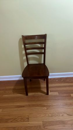 Dining table chairs