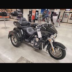 2023 Harley-Davidson Tri Glide Ultra – 114 | Clean | 20K Miles