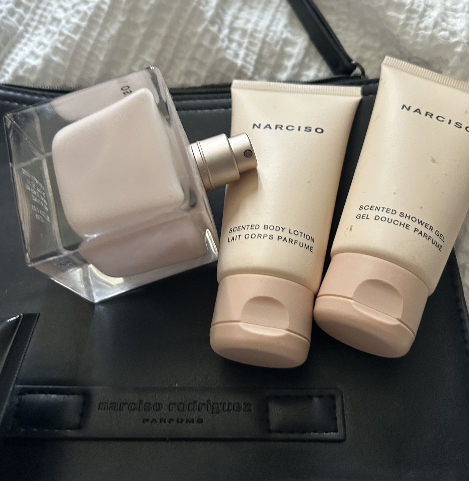 Narciso Rodriguez Poudrée Eau de Parfum Fl oz
