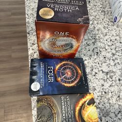 Divergent Book series (5 Books)