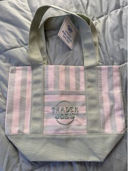 Trader Joe summer tote bag