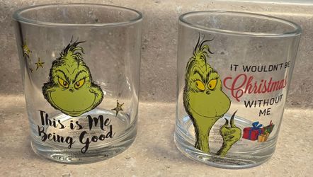Dr Suess Grinch Drinking Christmas Holiday Glass Cups Set of 2 - 10 Oz