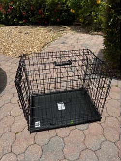 Never used Small dog/ cat cage.