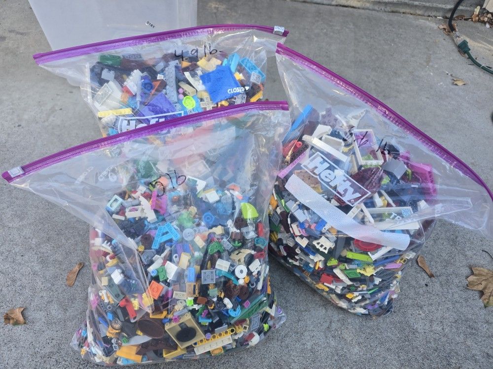 Over 15 Pounds of Mixed Legos
