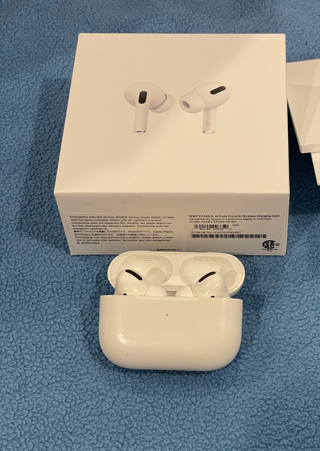 Gently Used AirPods Pro First Generation