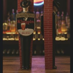 ​Lot of 5 BridgePort Kingpin Tap Handles - Rare Collectible Set