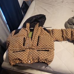 Women's Gucci Coat