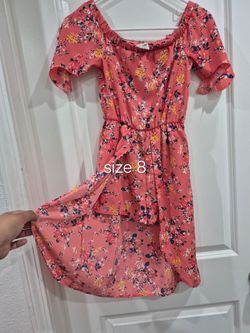 Girl dresses 4$;each