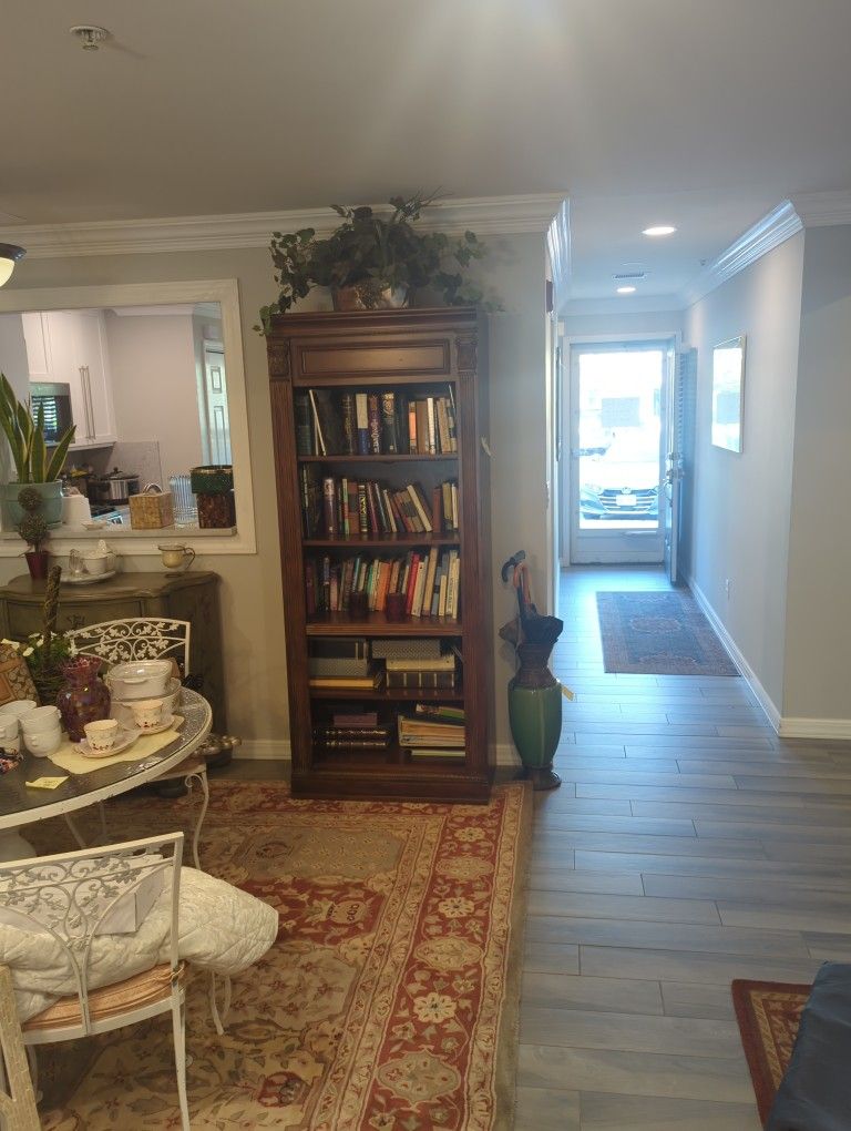 Book Case