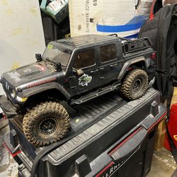 Axial Scx10.3 With Brushless And Portals