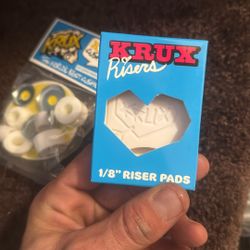 Krux Risers 1/8” Riser Pads White 