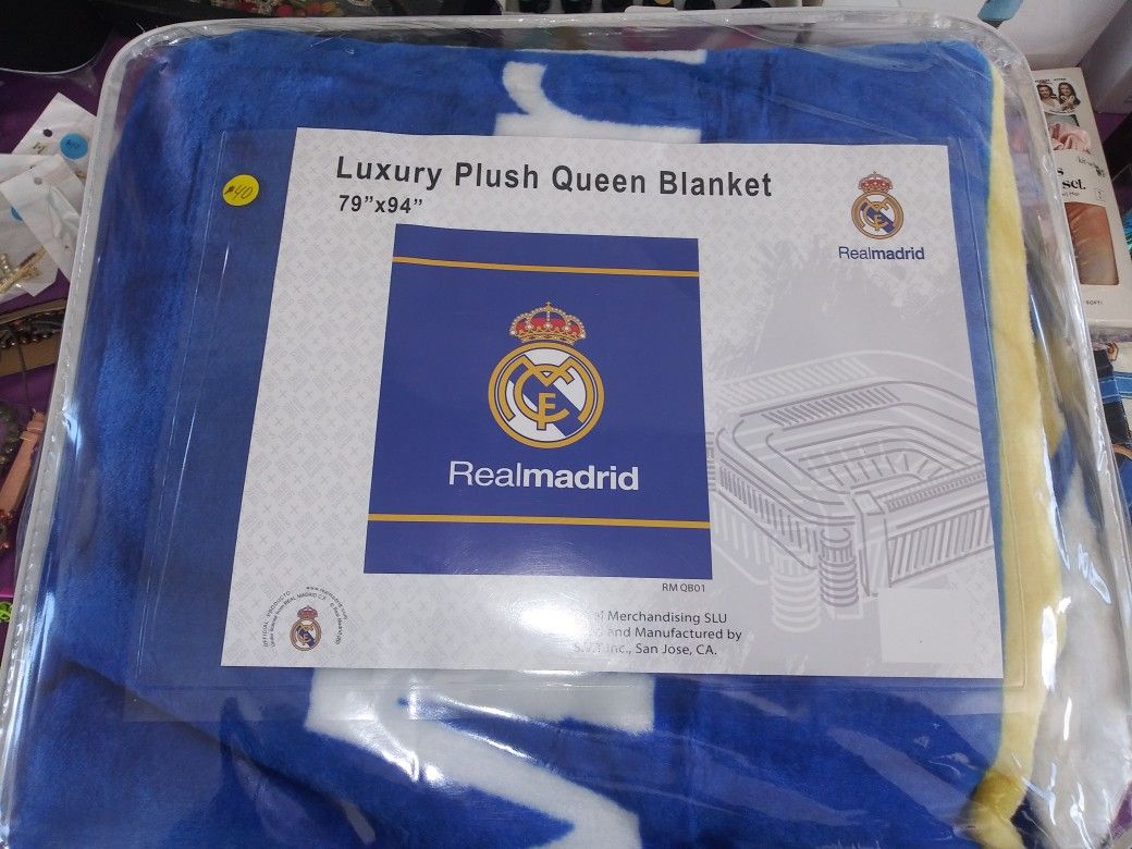 Realmadrid Queen Size Blanket