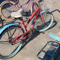 26"X2 35. Belle Aire By Colby Cruisers USA Women's Beach Cruiser Bike. Like New.