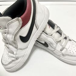 Toddler  Nikes