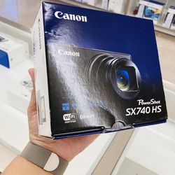Canon power shot SX740 HS