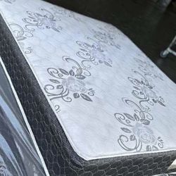 Deluxe Brand Queen Size Set 