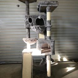 Multi-level Cat Tree 