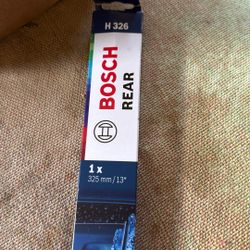 BOSCH Rear Wiper 13”. BRAND NEW