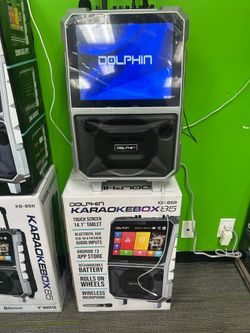 Dolphin speaker with tablet
