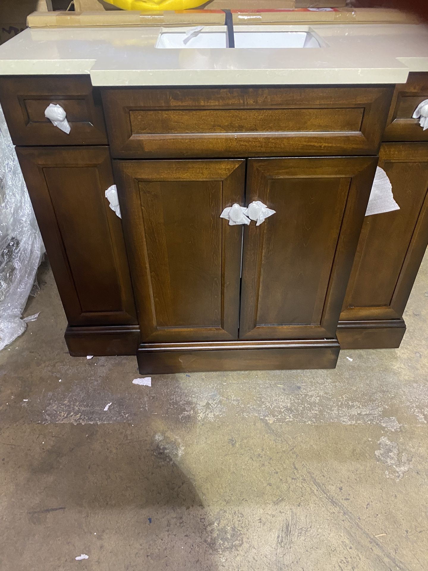 42 Inch Vanity