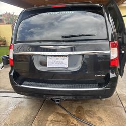 2012 Chrysler Town & Country
