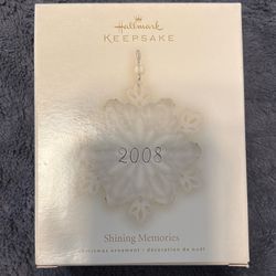 2008 Hallmark Keepsakes Shining Memories Ornament Snowflake Christmas