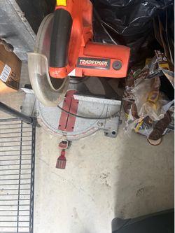 Tradesman Compound Miter Saw 10" Corded – Dirty but Runs