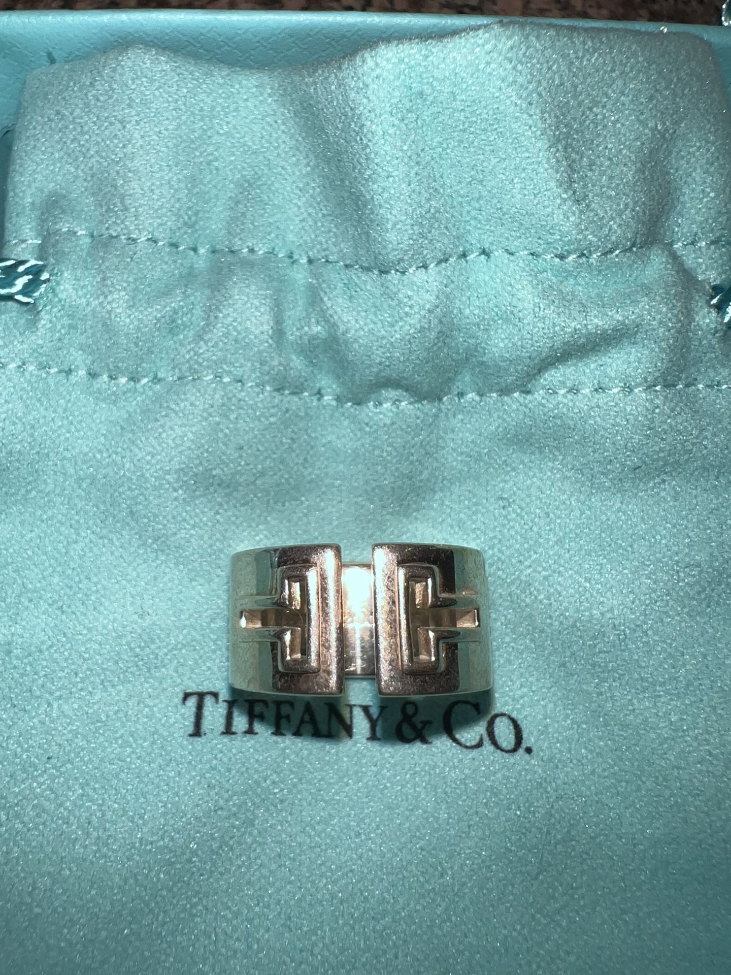 Authentic Tiffany & Co. Tiffany T Cutout Wide Ring Sterling silver Sz 5