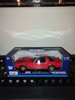 Maisto 1:18 Scale Diecast Pontiac Trans Am