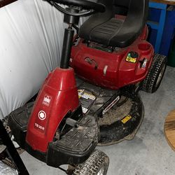 Troy bilt riding mower