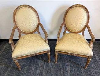 French Louis XVI-style Oval-back chairs - Set of 2.