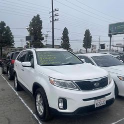 2014 Kia Sorrento 