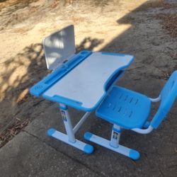 Kids Desk