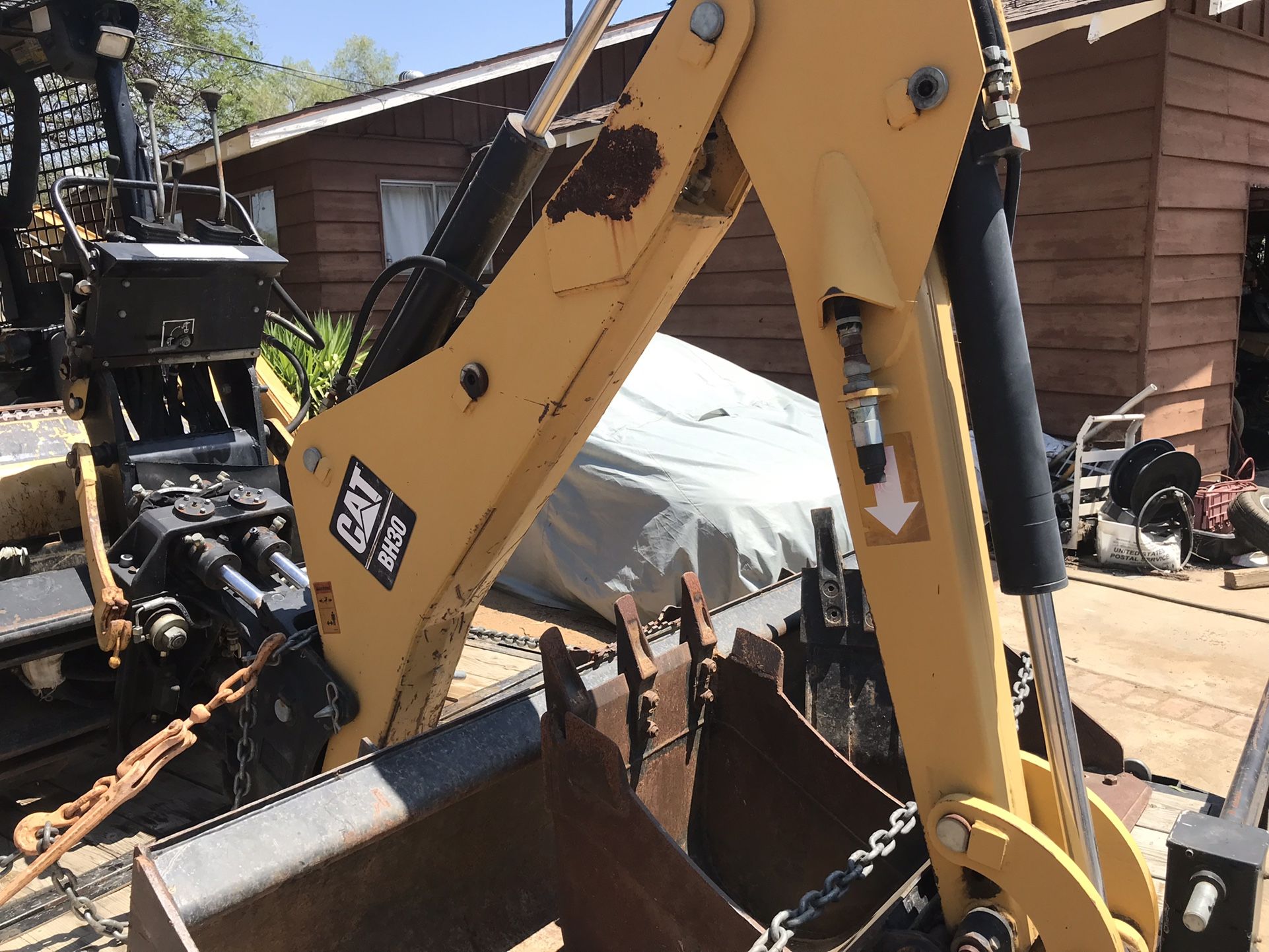 Cat Bh30 Backhoe Attachments Skid Steer Bobcat for Sale in El Cajon, CA