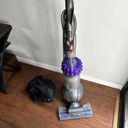 Dyson Cinetic Big Ball Vacuum 