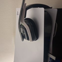 ASTRO A20 Gaming Headset