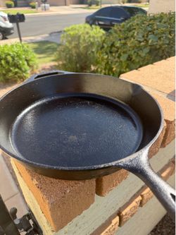 Lodge 12” Cast Iron Skillet