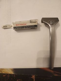 Vintage Razor Blades Inside