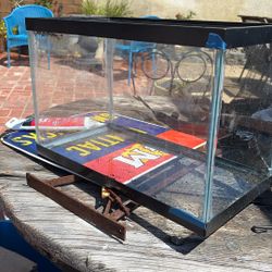 5 Gallon Fish Tank