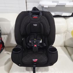 Britax One4Life All-in-One Car Seat Carseat. 