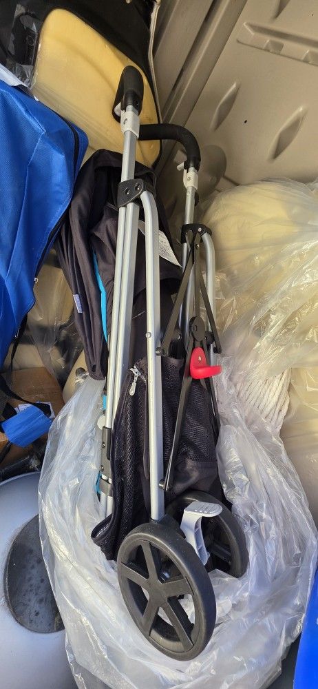Free Stroller