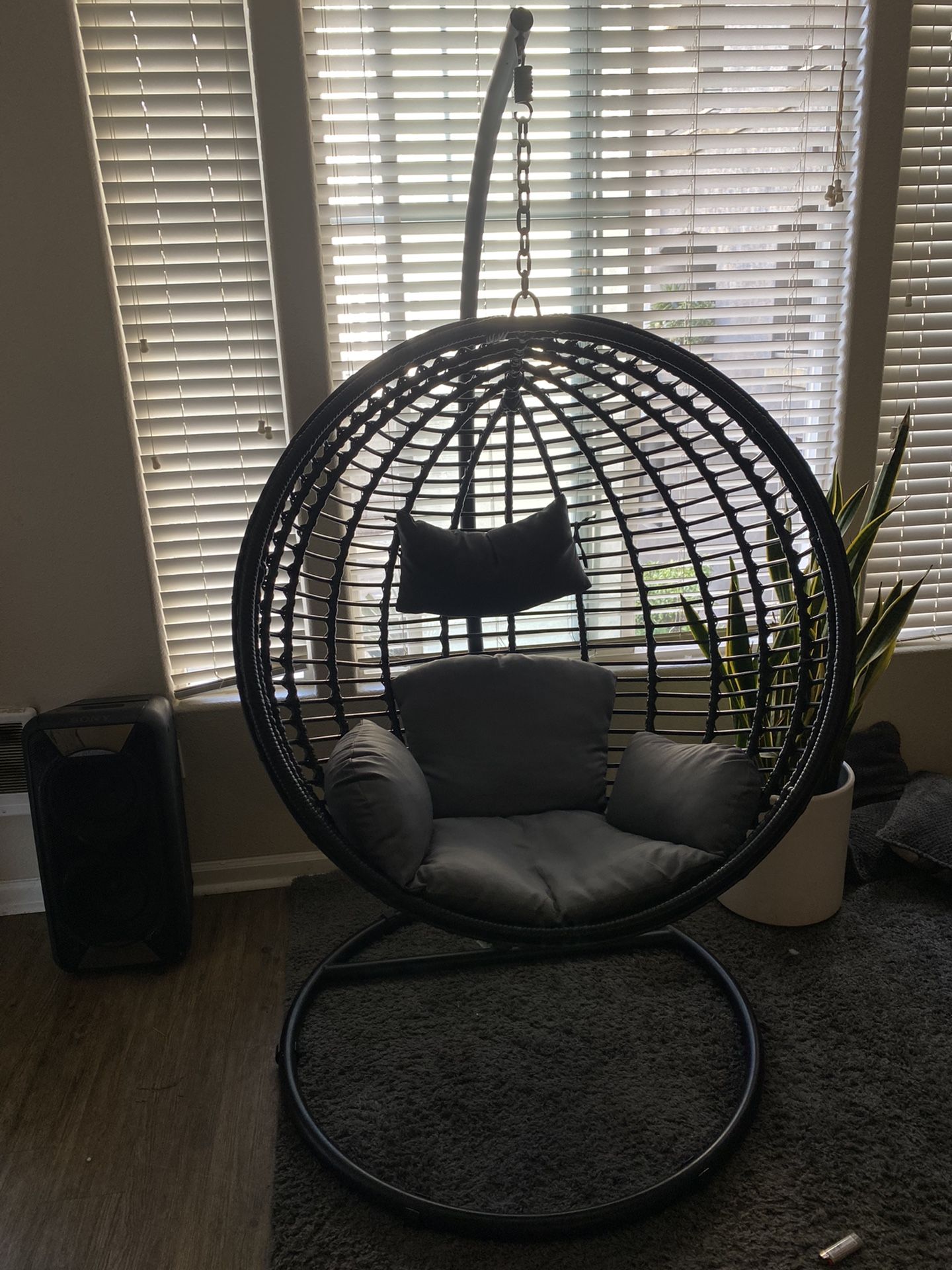 Hanging Chair Still New 