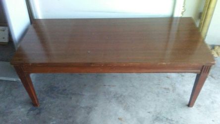 Mersman Coffee&end tables