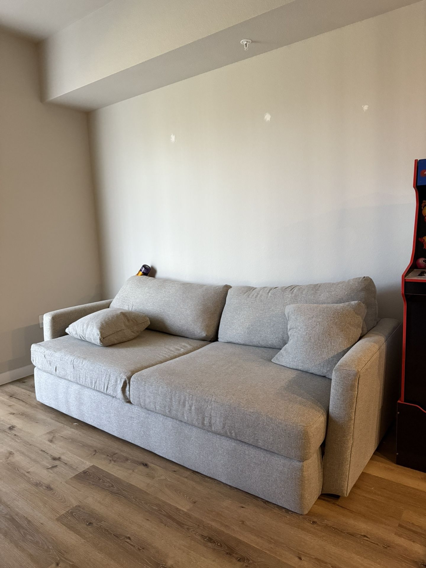 City Furniture