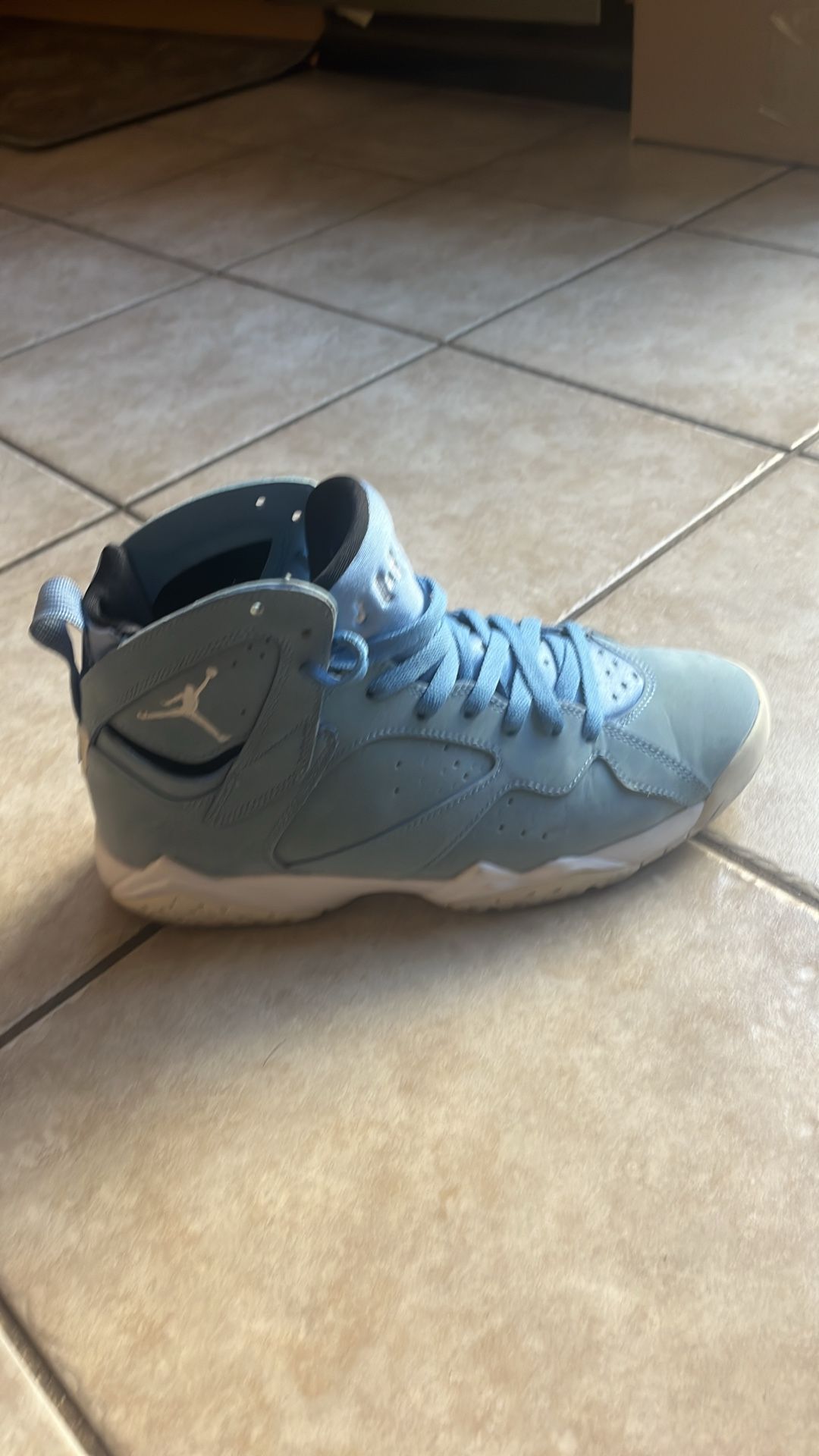Air Jordan 7 Retro GS Pantone Size 8.5