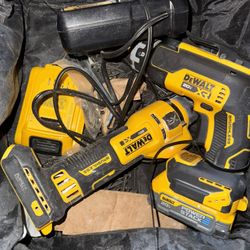 Dewalt 20v Xr Drywall Combo 200 OBO