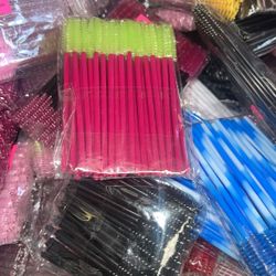 lash brushes