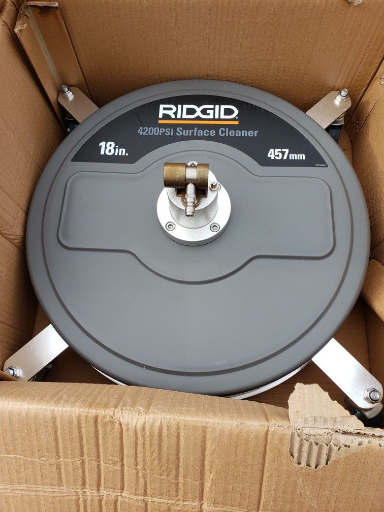 RIDGID Professional 18 in. 4200 PSI Quick Connect Surface Cleaner for Gas Pressure Washers