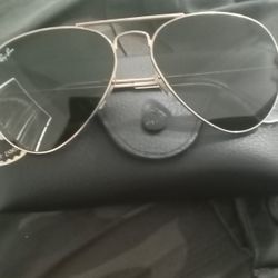 Ray Ban Aviator Sunglasses 