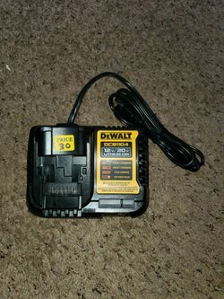 Dewalt Cargador  $25 NEW